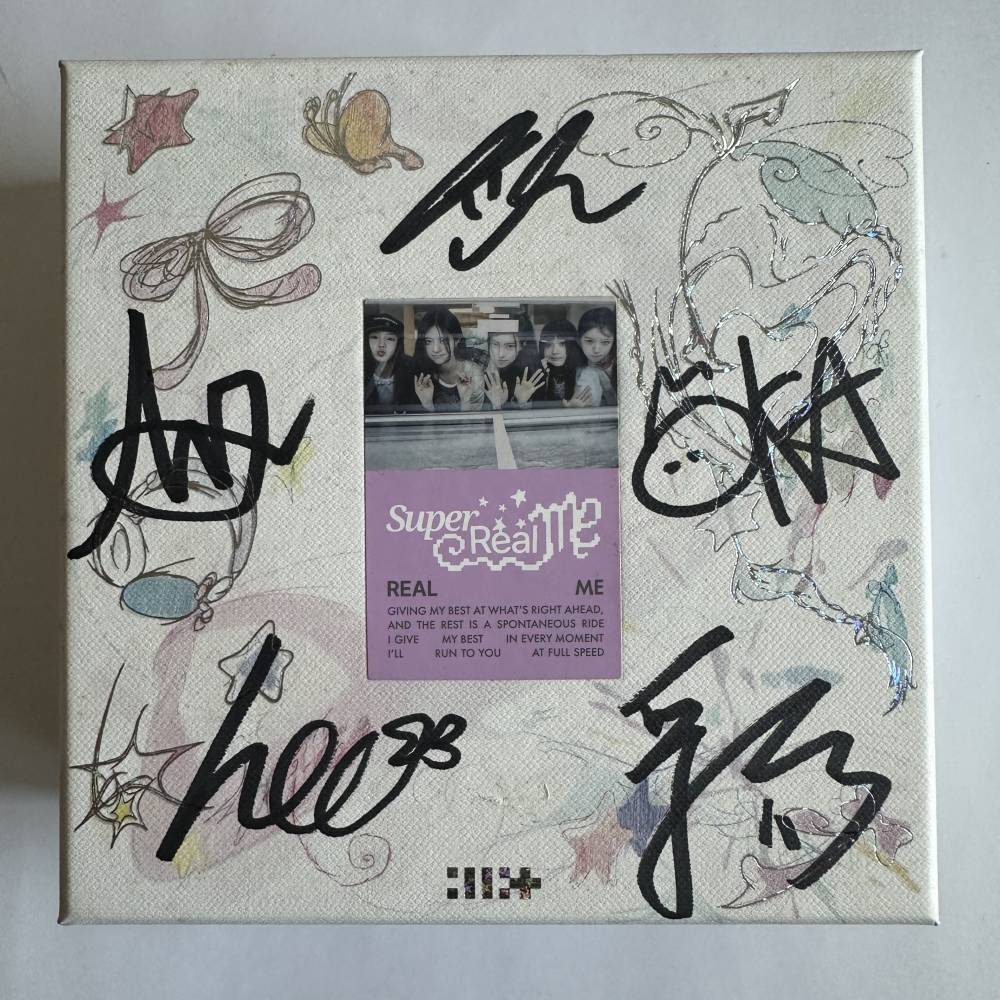 ILLIT SIGNED 1ST MINI ALBUM 'SUPER REAL ME' - REAL ME VERSION